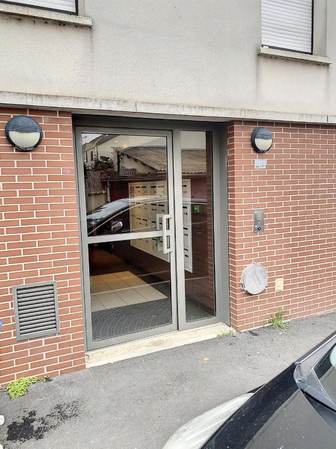 Grand Appartement Paris Et Disneyland 4Pers Neuilly-sur-Marne Kültér fotó